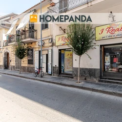 *Locale Commerciale in Vendita - Corso Umberto I 70, *