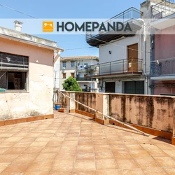 Splendida Opportunità ad Acireale: Indipendente con Terrazzo Panoramico