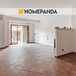 Appartamento con Ingresso Indipendente in Zona Residenziale
