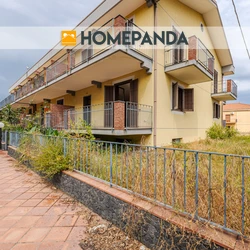 Esclusiva Villa Accorpata a Giarre (San Leonardello): Lusso Inedito su Quattro Livelli con Vista Mar