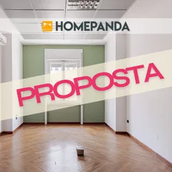 Ampio appartamento in Napoli Centro