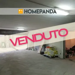 Box auto di 27 mq - (il box viene venduto ristrutturato)