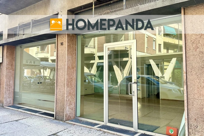 Ampio locale commerciale, Via Locatelli 16 Verona