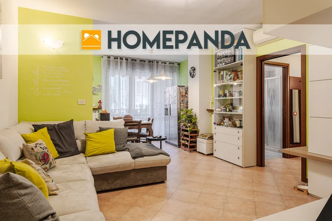 IN VENDITA – TRILOCALE RISTRUTTURATO CON TERRAZZO E BALCONE