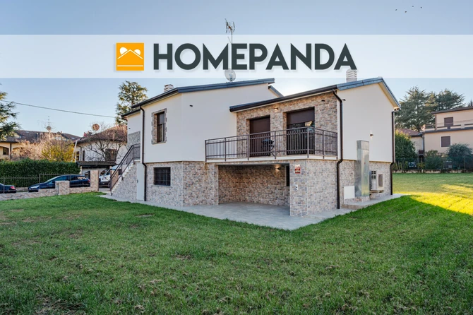 Villa completamente ristrutturata, con giardino