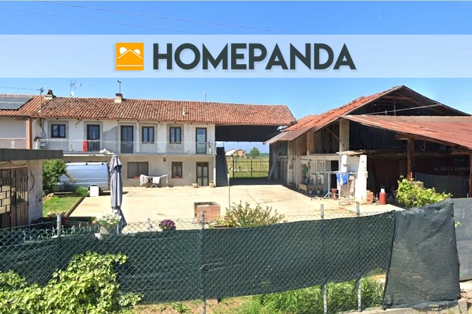 Rustico Bifamiliare Ristrutturato con ampio Terreno