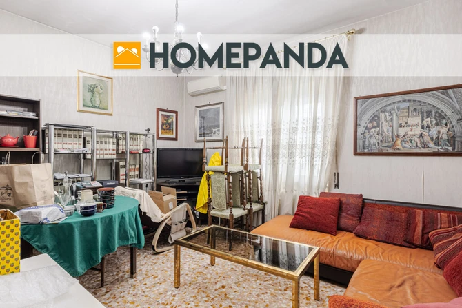 **Appartamento in Vendita - Via Montefalco, 15, Furio Camillo, Roma**