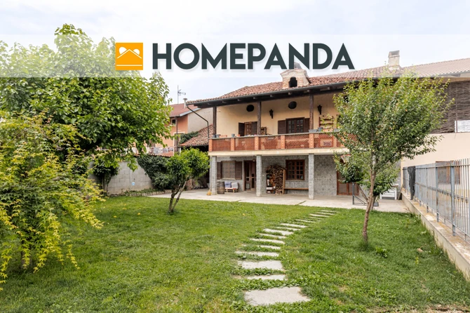 Ampia casa indipendente con giardino a Carmagnola