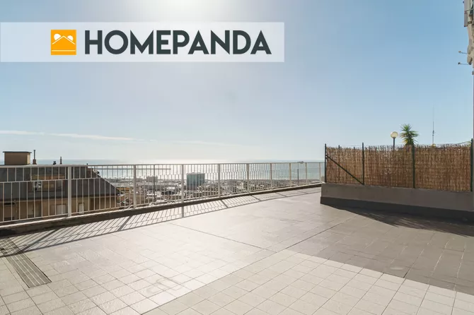 Accogliente Appartamento con Vista Aperta e Parcheggio in Zona Via Montanella, Genova