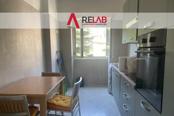 CAMERE SINGOLE PER STUDENTI Via di Valle Melaina 157  Roma