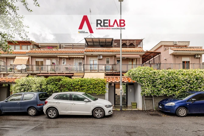Villetta a schiera, Via Montappone 51 Roma