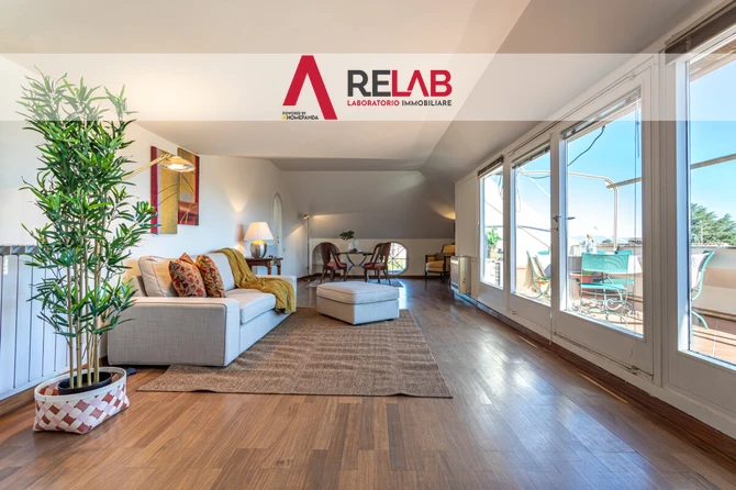 Attico / Mansarda, Via Tommaso Salvini 15  Roma