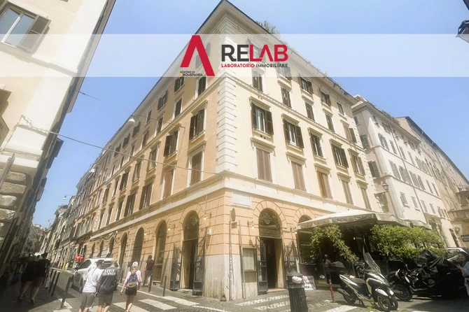 Appartamento, Via del Boschetto 114  Roma