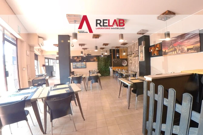 Vendita pizzeria (NO MURA) Attività commerciale, Via di Bravetta 590  Roma