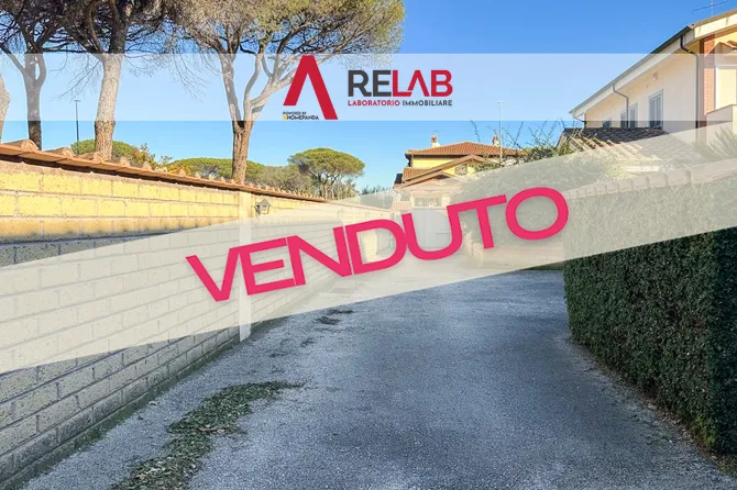 Axa infernetto via A. Guarnieri - Esclusiva villa su 3 livelli